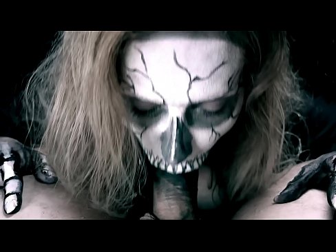 ❤️ Demon girl imeb kulli oma musta suuga ja neelab sperma. Kaunis porno at porn et.onlydesiporn.ru